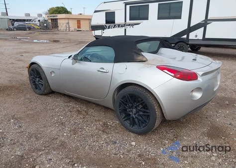 2007 Pontiac Solstice z USA, uszkodzony, nr VIN 1G2MB35B97Y132732